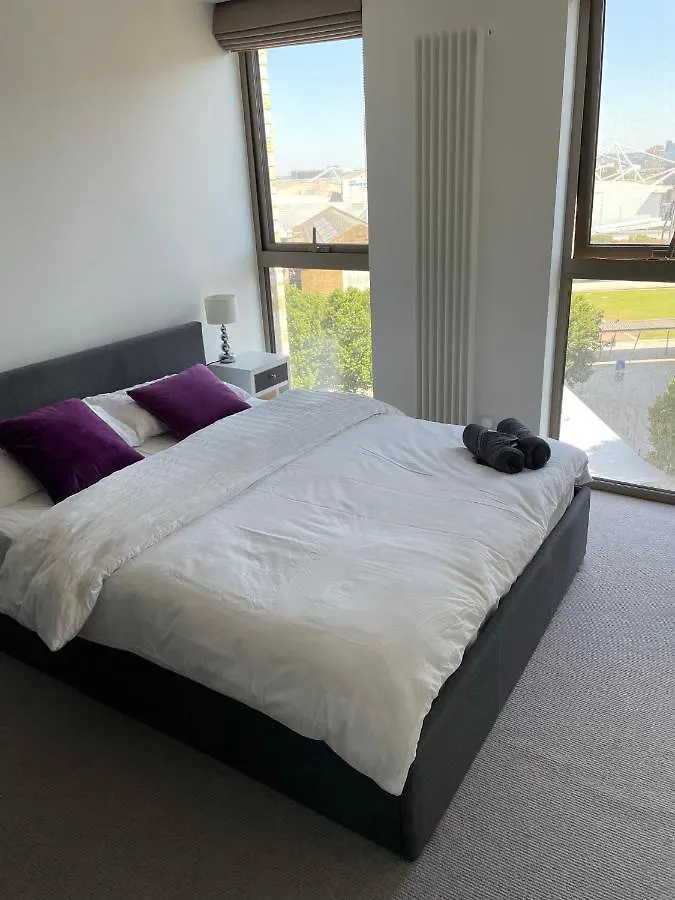 Royal Wharf Apartments London 0*,  United Kingdom